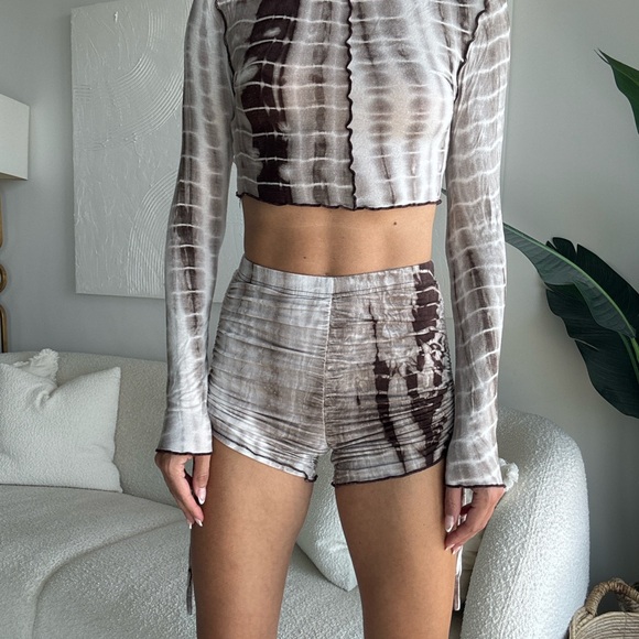 Tiger Mist 3-Piece Set - Picture 5 of 7